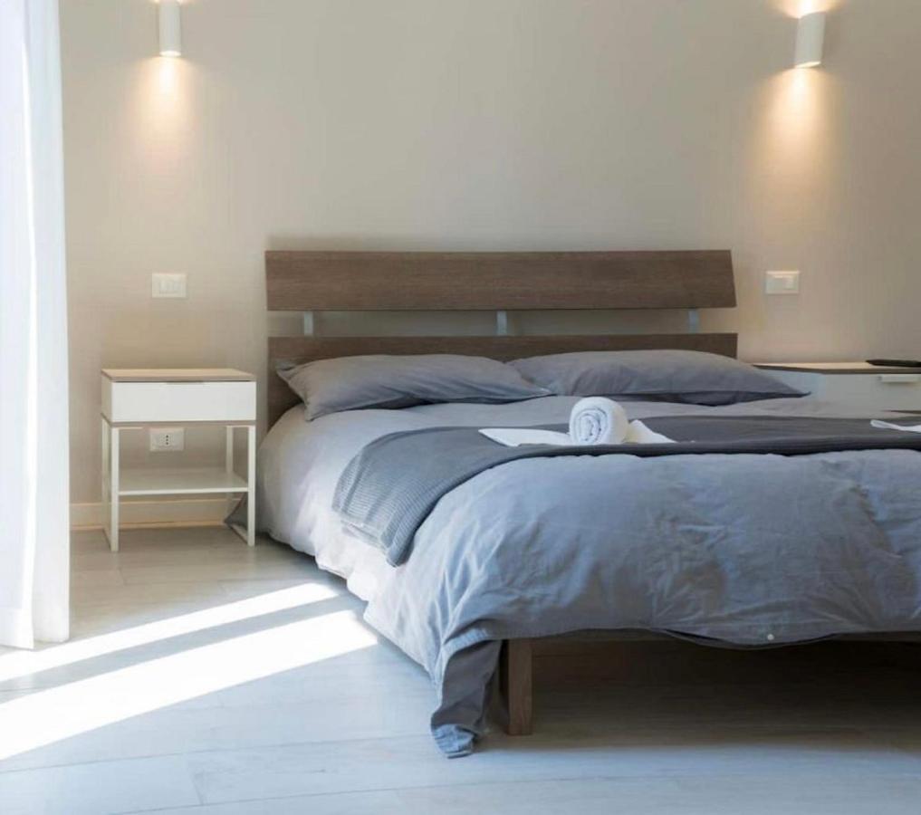 Le Dimore Luxury Rooms Palermo Bagian luar foto