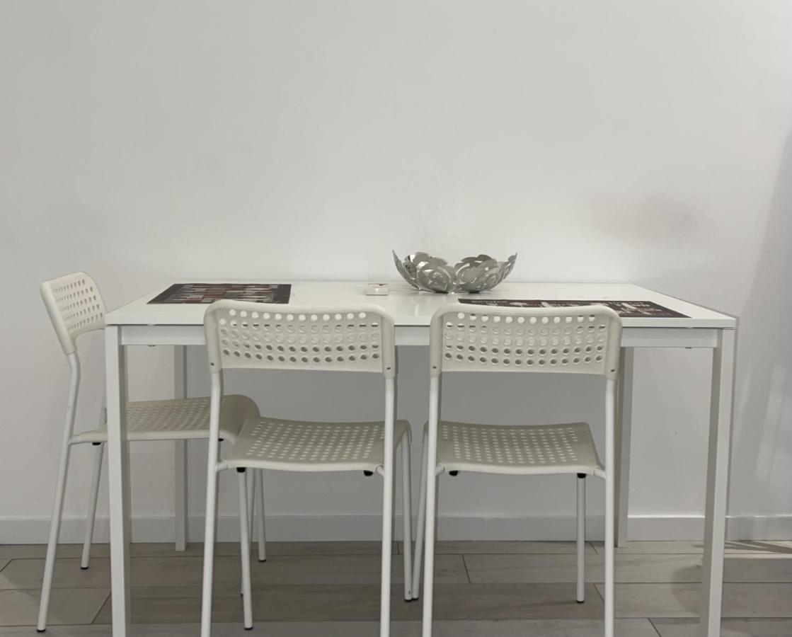 Le Dimore Luxury Rooms Palermo Bagian luar foto