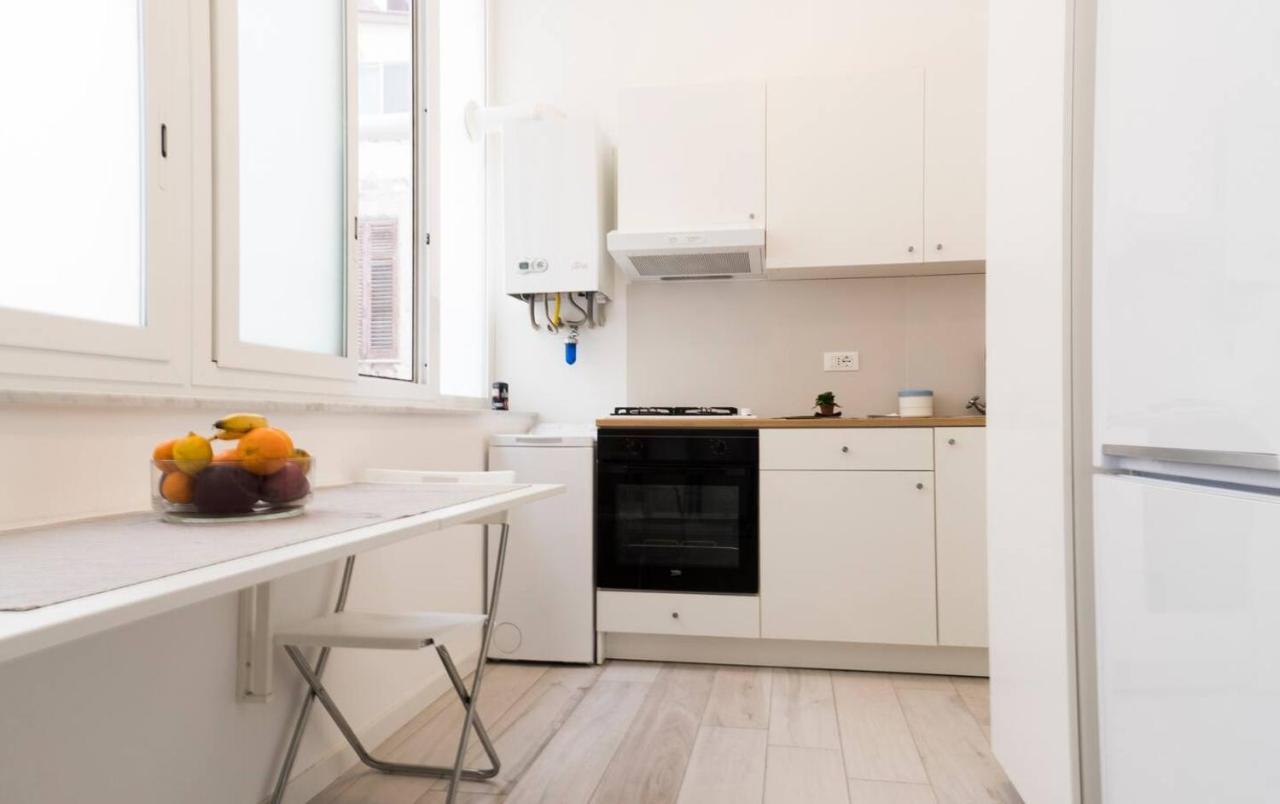 Le Dimore Luxury Rooms Palermo Bagian luar foto