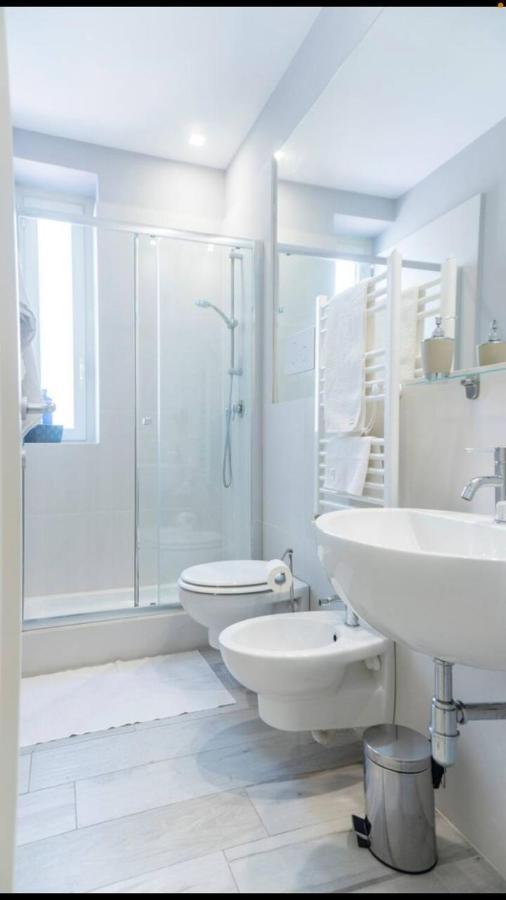Le Dimore Luxury Rooms Palermo Bagian luar foto